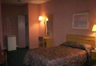 Hotel Econo Lodge Near West Point