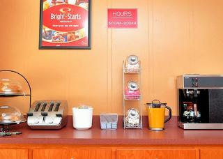 Hotel Econo Lodge North