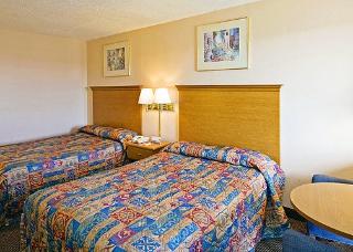 Hotel Econo Lodge North