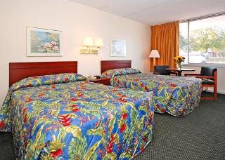 Hotel Econo Lodge North