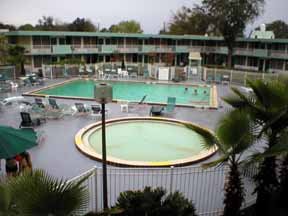 Hotel Econo Lodge Polynesian