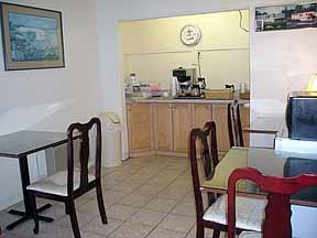Hotel Econo Lodge University