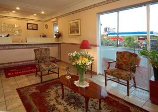 Hotel Econo Lodge West