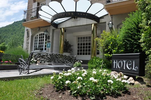 Hotel Edelweiss