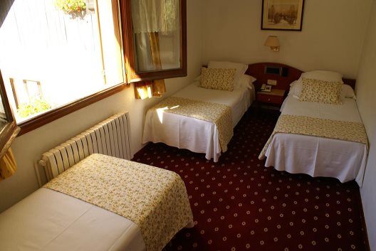 Hotel Edelweiss Arties