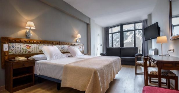 Hotel Edelweiss Candanchu