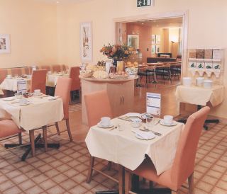 Hotel Eden Plaza