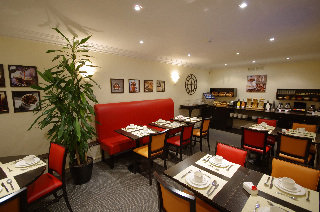 Hotel Eiffel Saint Charles