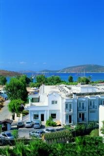 Hotel Eken Resort