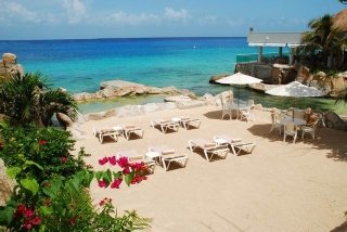 Hotel El Cid La Ceiba Beach
