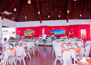 Hotel El Cid La Ceiba Beach