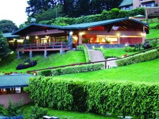 Hotel El Establo