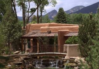 Hotel El Monte Sagrado Resort