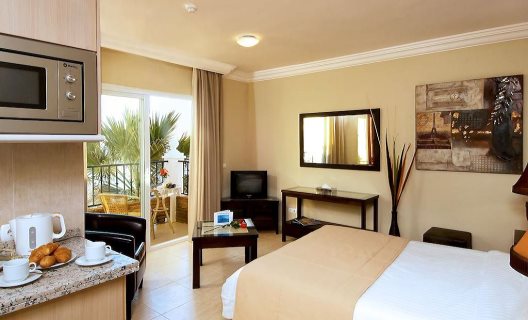 Hotel El Oceano Beach