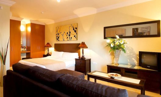 Hotel El Oceano Beach