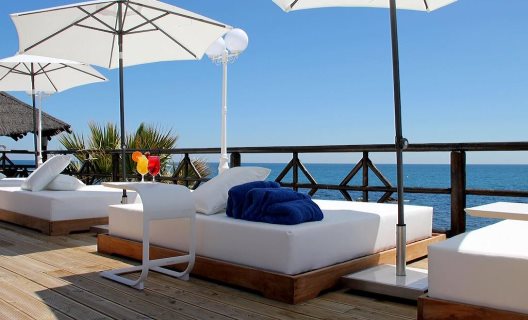Hotel El Oceano Beach