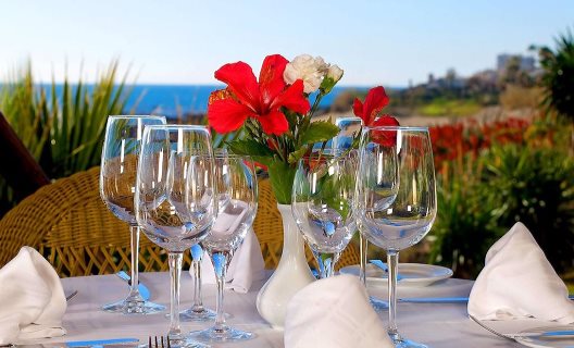 Hotel El Oceano Beach