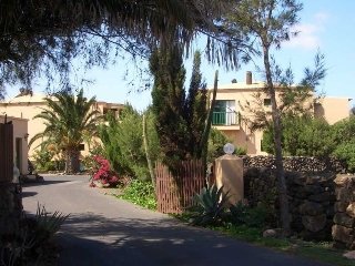 Hotel El Patio De Lajares
