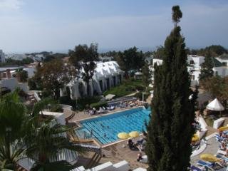 Hotel El Pueblo Tamlelt