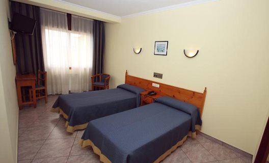 Hotel El Puente