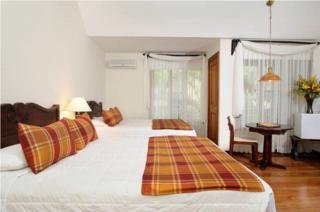 Hotel El Rodeo Country Inn