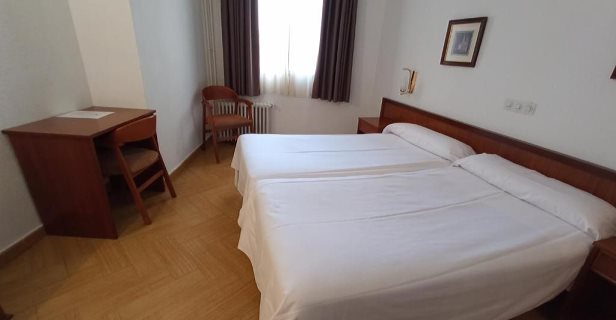 Hotel Ele Acueducto