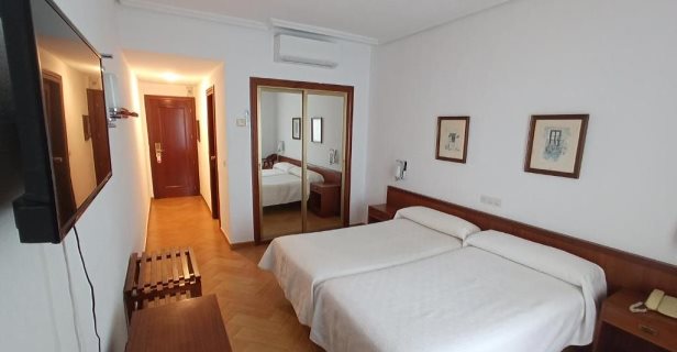 Hotel Ele Acueducto