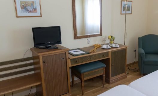 Hotel Ele Puerta De Monfrague