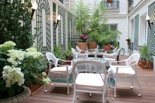 Hotel Elysees Ceramic
