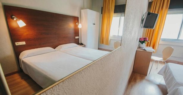Hotel Embajador