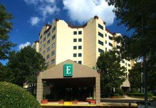 Hotel Embassy Suites