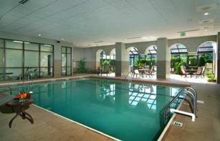 Hotel Embassy Suites