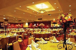 Hotel Embassy Suites
