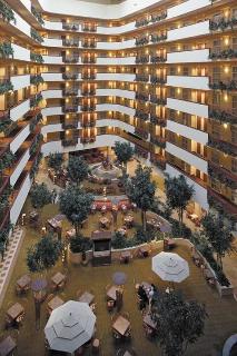 Hotel Embassy Suites Albuquerque & Spa
