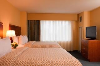Hotel Embassy Suites Boston Logan Airport