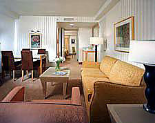 Hotel Embassy Suites Charlotte
