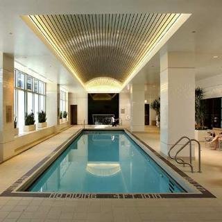 Hotel Embassy Suites Chicago Downtown Lakefront