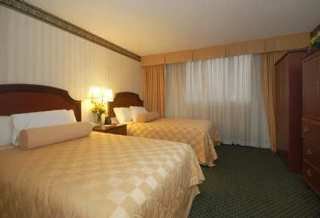 Hotel Embassy Suites Cincinnati-northeast-blue Ash