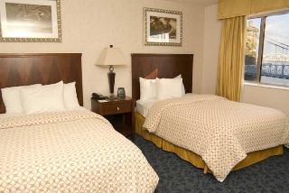 Hotel Embassy Suites Cincinnati-rivercenter