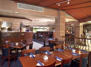 Hotel Embassy Suites Cleveland-beachwood