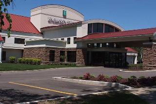 Hotel Embassy Suites Detroit Metro Airport