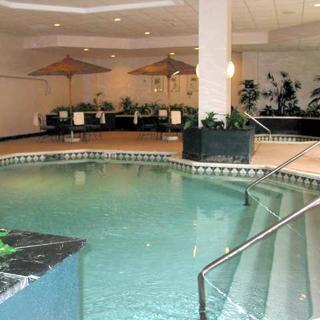 Hotel Embassy Suites Houston-near The Galleria