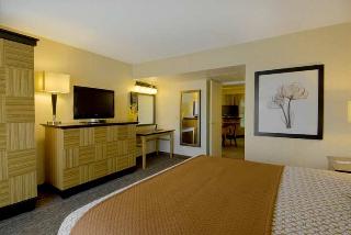 Hotel Embassy Suites Los Angeles Downey