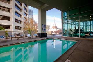 Hotel Embassy Suites Los Angeles Glendale