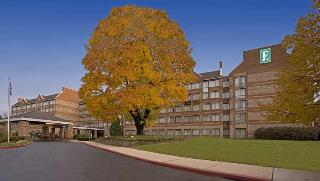 Hotel Embassy Suites Philadelphia Valley Forge