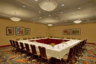 Hotel Embassy Suites Phoenix Biltmore