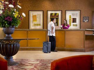 Hotel Embassy Suites Phoenix Scottsdale