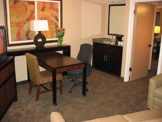 Hotel Embassy Suites Phoenix Tempe