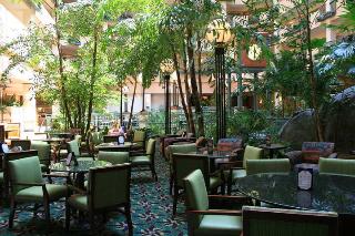 Hotel Embassy Suites Raleigh-durham-research Trian