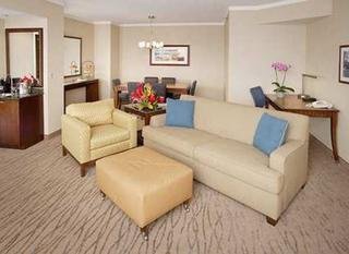 Hotel Embassy Suites San Diego La Jolla